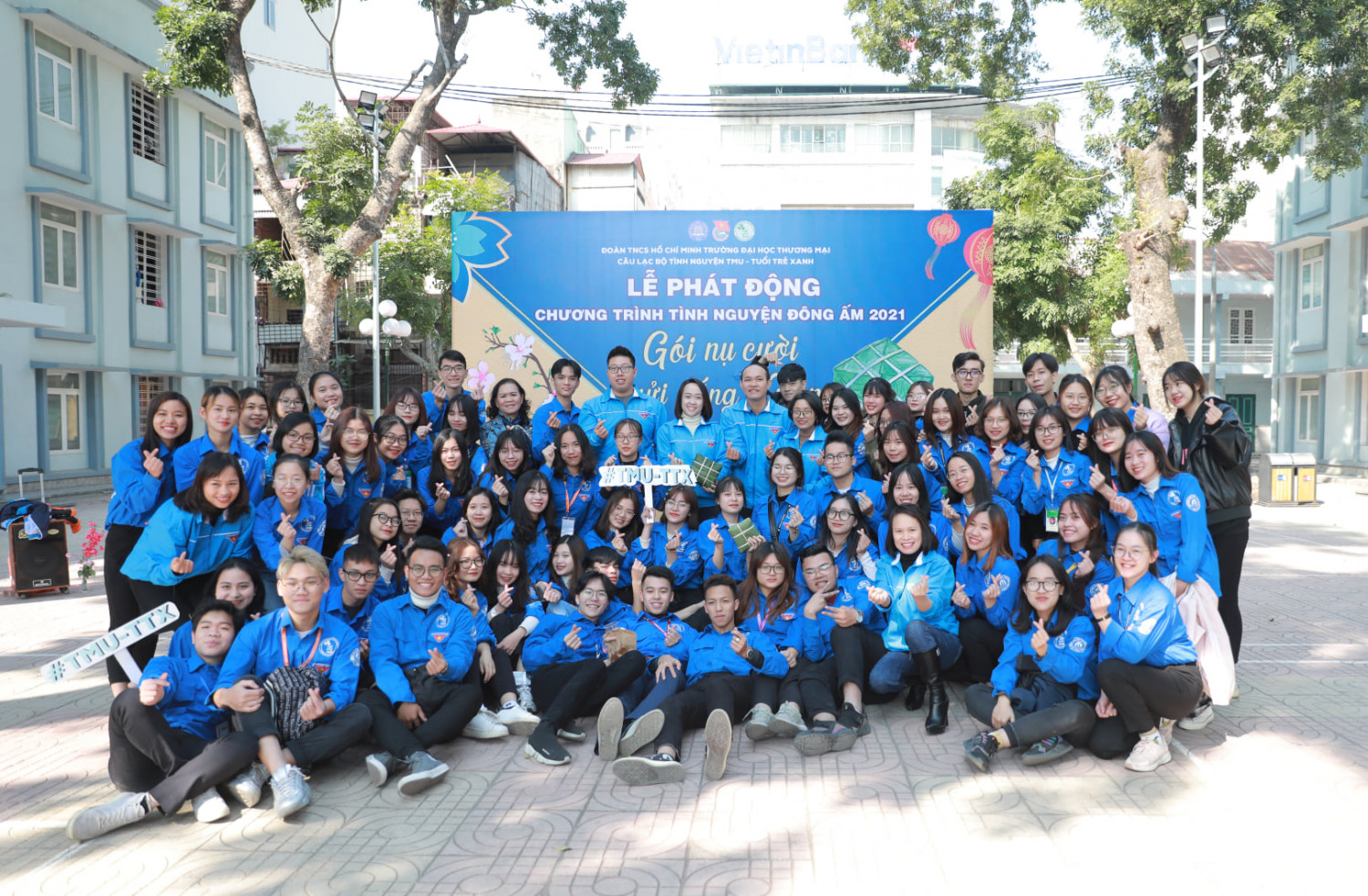 Lễ phát động chương trình tình nguyện Đông ấm 2021